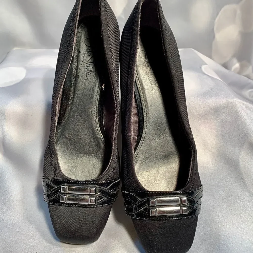 BLACK LIFE STRIDE SLIP ON WEDGES SIZE 7.5